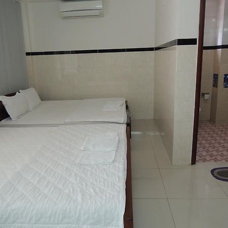 Hung Hieu Hotel My Tho Rum bild