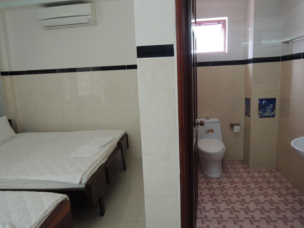 Hung Hieu Hotel My Tho Rum bild