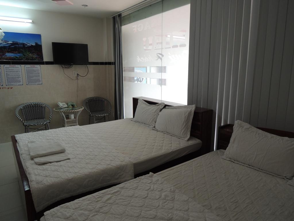 Hung Hieu Hotel My Tho Rum bild